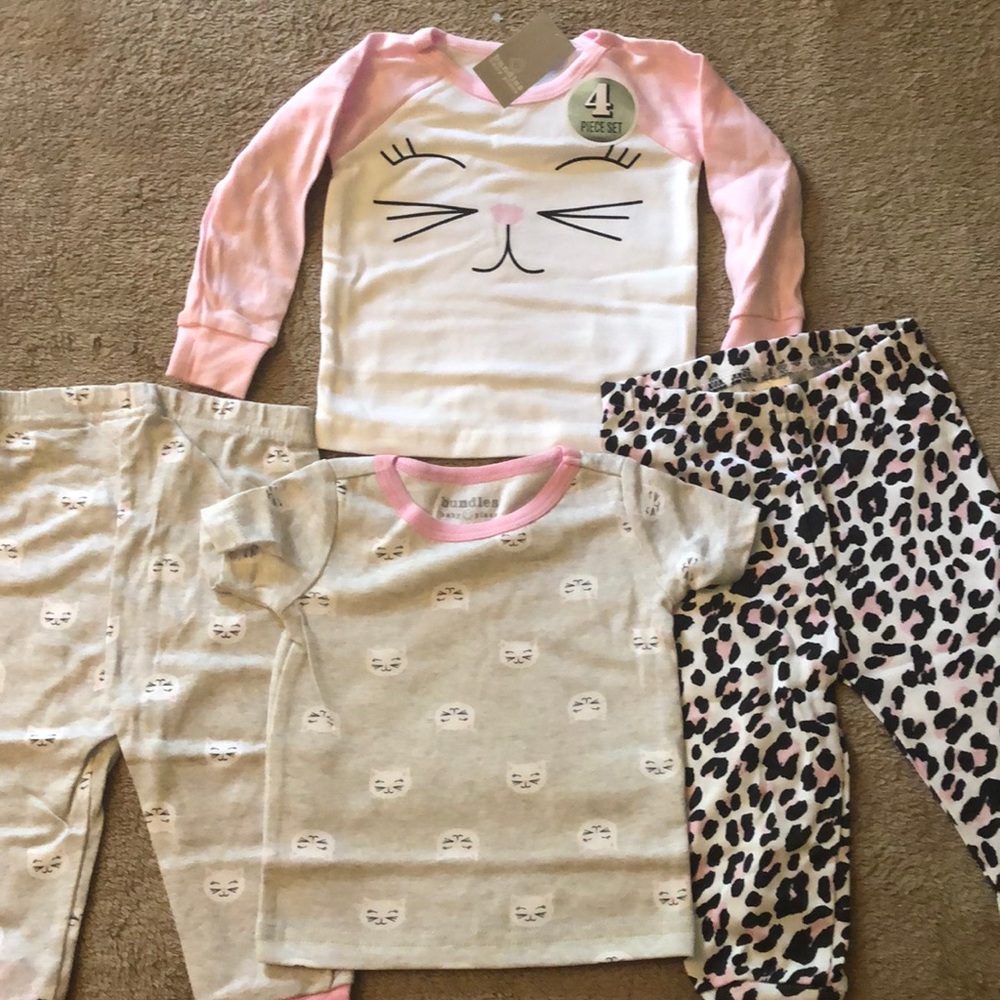 NWT The children’s place 4 piece pajama Sz 3-6 mo